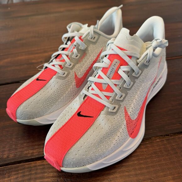 Nike Pegasus Plus Running Shoes
